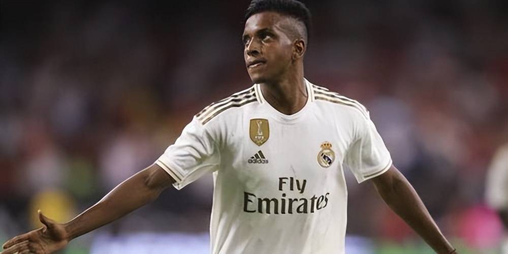 战术“手术刀”!今夜伯纳乌,皇马如何肢解法甲狂飙黑马?